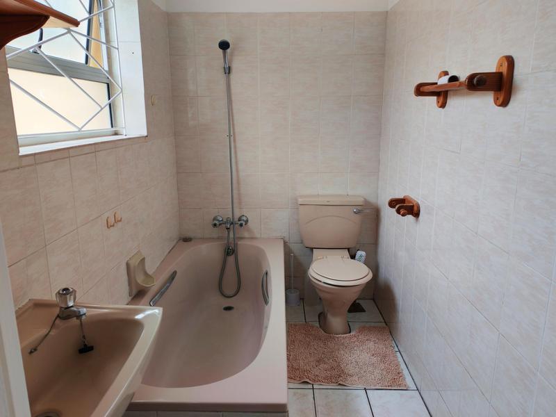 3 Bedroom Property for Sale in Pinati Western Cape